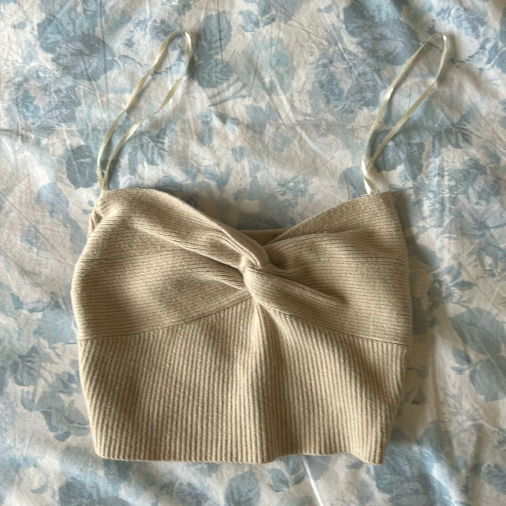 Princess Polly Top!!